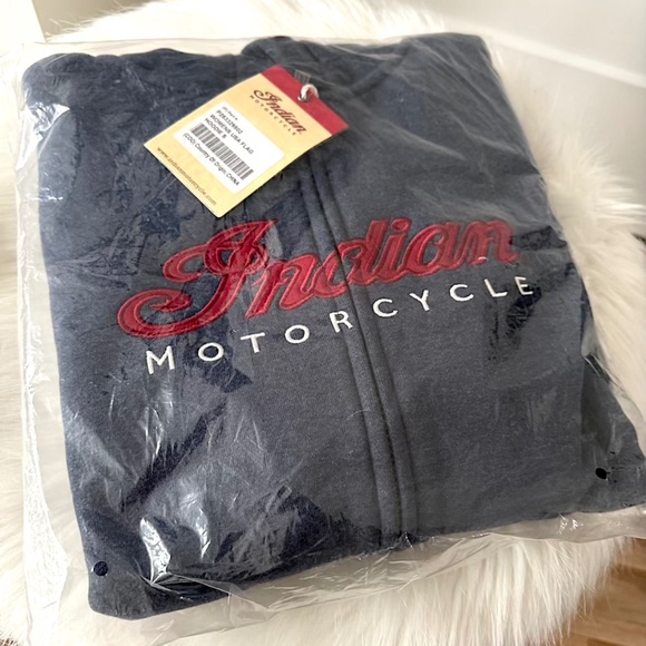 Indian Motorcycle Women’s USA Flag Hoodie, Navy - Small (NWT/NIP) - Picture 4 of 8